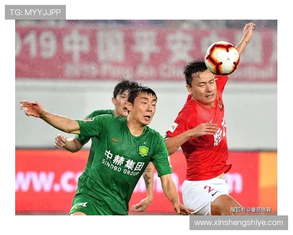 重庆羽毛球队在杯赛积分榜上以55分稳居第一名展现强劲实力